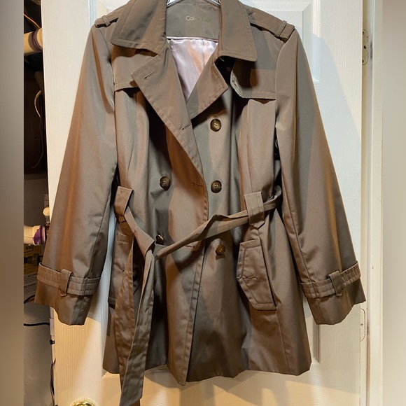 Belted Calvin Klein trench coat.  Tan.  Great shape. - Picture 1 of 14